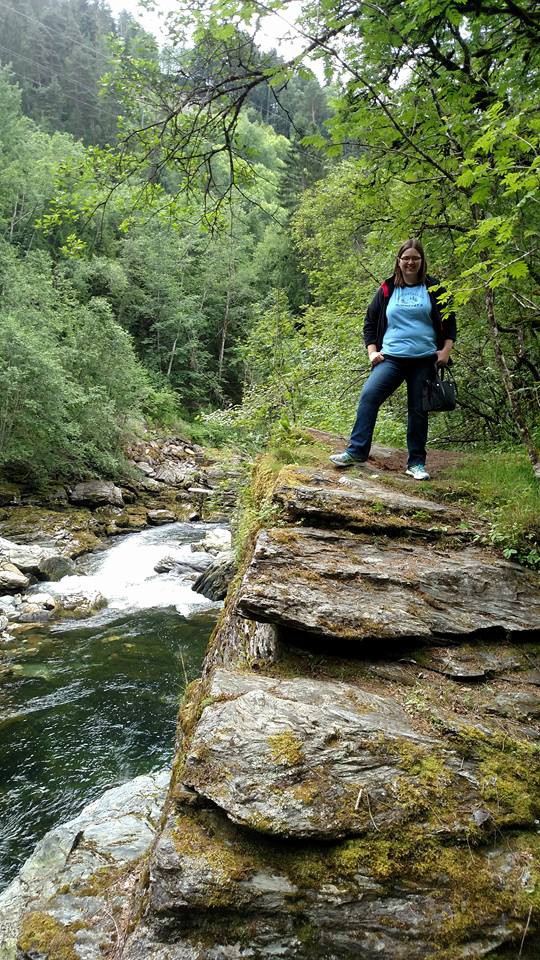 00402375500920170901003710379